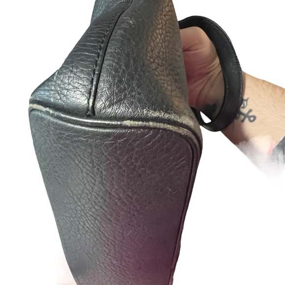 EUC Vintage Burberrys Black Pebbled Leather Bag with Nova Check Interior - Picture 6 of 9